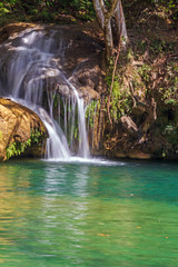 Fototapeta na wymiar Waterfalls in Topes de Collantes, Cuba