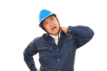 肩痛を訴える労働者