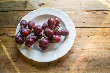 organic purple grapes