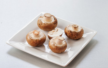 Fresh brown mushrooms