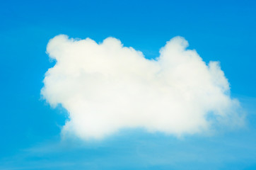 Obraz premium cloud in the blue sky