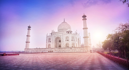 Fototapeta na wymiar Taj Mahal in India