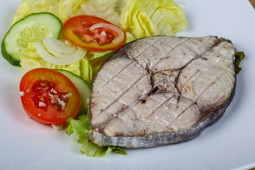 Grilled tuna steak