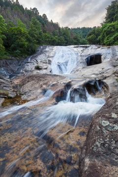 Debengeni Waterfall