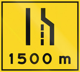 Obraz premium Road Narrows In Canada