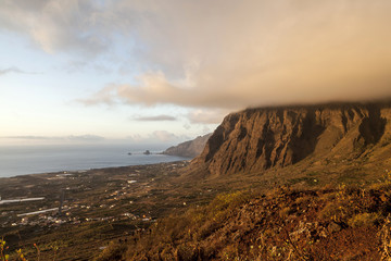 Vista de El Golfo al atardecer