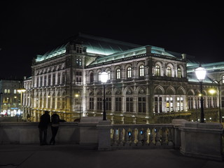 Fototapeta na wymiar Oper, Blick von der Albertina