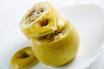 Elma dolması