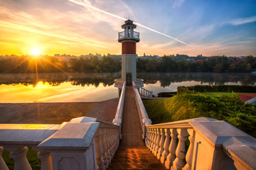 Рассвет на реке