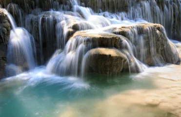 Foto op Plexiglas Rushing water flowing over rocks © clearjade