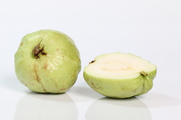 Guava fruit has green skin and white flesh, vitamin C.