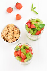 Strawberry parfait with yogurt and granola