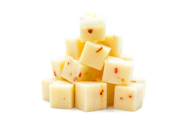 Käse Würfel freigestellt 