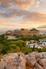 Obraz premium Morning view of Acropolis from Filopappou hill in centre of Athens.