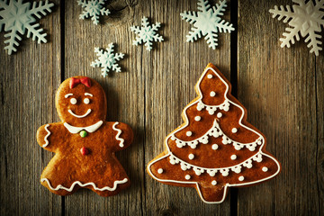 Christmas gingerbread girl and tree cookies