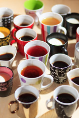 Obraz na płótnie Canvas tea, coffee and milk in cups from above