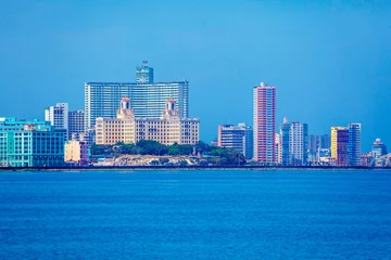 Foto op Plexiglas Skyline of modern Havana and Caribbean sea, Cuba © Rostislav Ageev