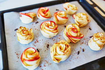 Apple pies in form of roses