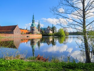 Obraz premium Frederiksborg Slot, Royal Palace in Hillerod, Denmark