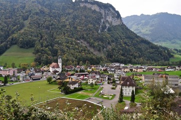Fototapeta na wymiar Blick auf das Dorf Wolfenschiessen, Kanton Nidwalden, Schweiz