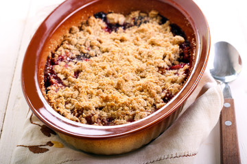 Plum crumble cake