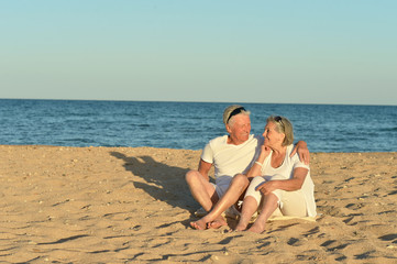 Fototapeta premium Mature couple on beach