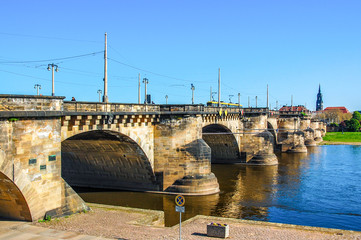 5127 Dresden Augustusbrücke