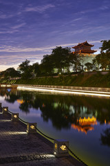 the ancient city wall of xi'an © lujing