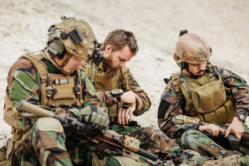 Fototapeta premium U.S. Army soldiers during the military operation