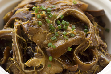 Braised Pig's Ears with Ginger and Dark Vinegar; Non sharpened file