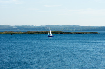 Obraz premium city beach, sand, loneliness