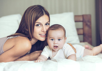 Fototapeta na wymiar Mama with baby