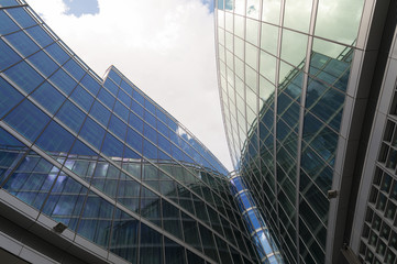 Fototapeta na wymiar Modern buildings in Milan