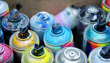 spray paint