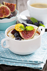 Breakfast rice pudding with fruits