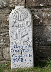 borne kilométrique, Plougonvelin, Compostelle