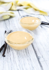 Fesh made Vanilla Sauce