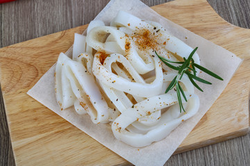 Raw squid rings