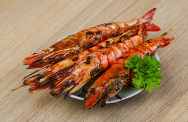 Grilled king prawns