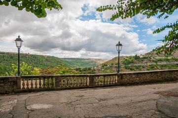 The garden of the families in the fall
