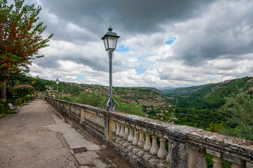The garden of the families in the fall
