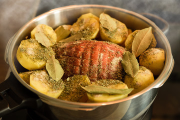 Braten im Topf