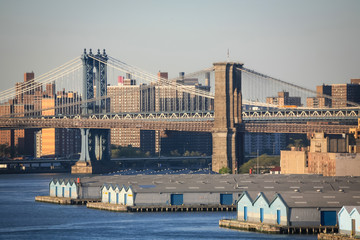 Naklejka premium Manhattan Bridge and Brooklyn Bridge in New York