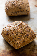 brown sandwich buns