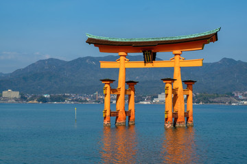 Obraz premium Świątynia Itsukushima