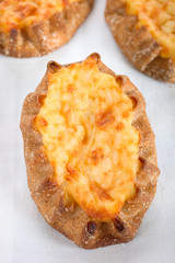 Piirakka-karelische Piroggen