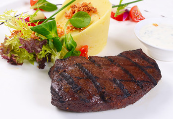 Liver with mashed potatoes and spinach