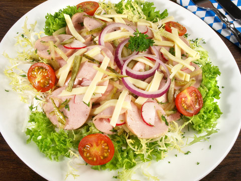 Wurstsalat mit K&auml;se