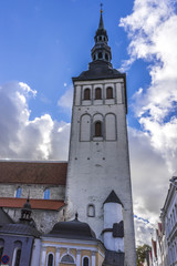 Fototapeta na wymiar St. Nicholas Church (Niguliste kirik) in Tallinn, Estonia.