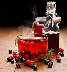Blueberry and raspberry tea